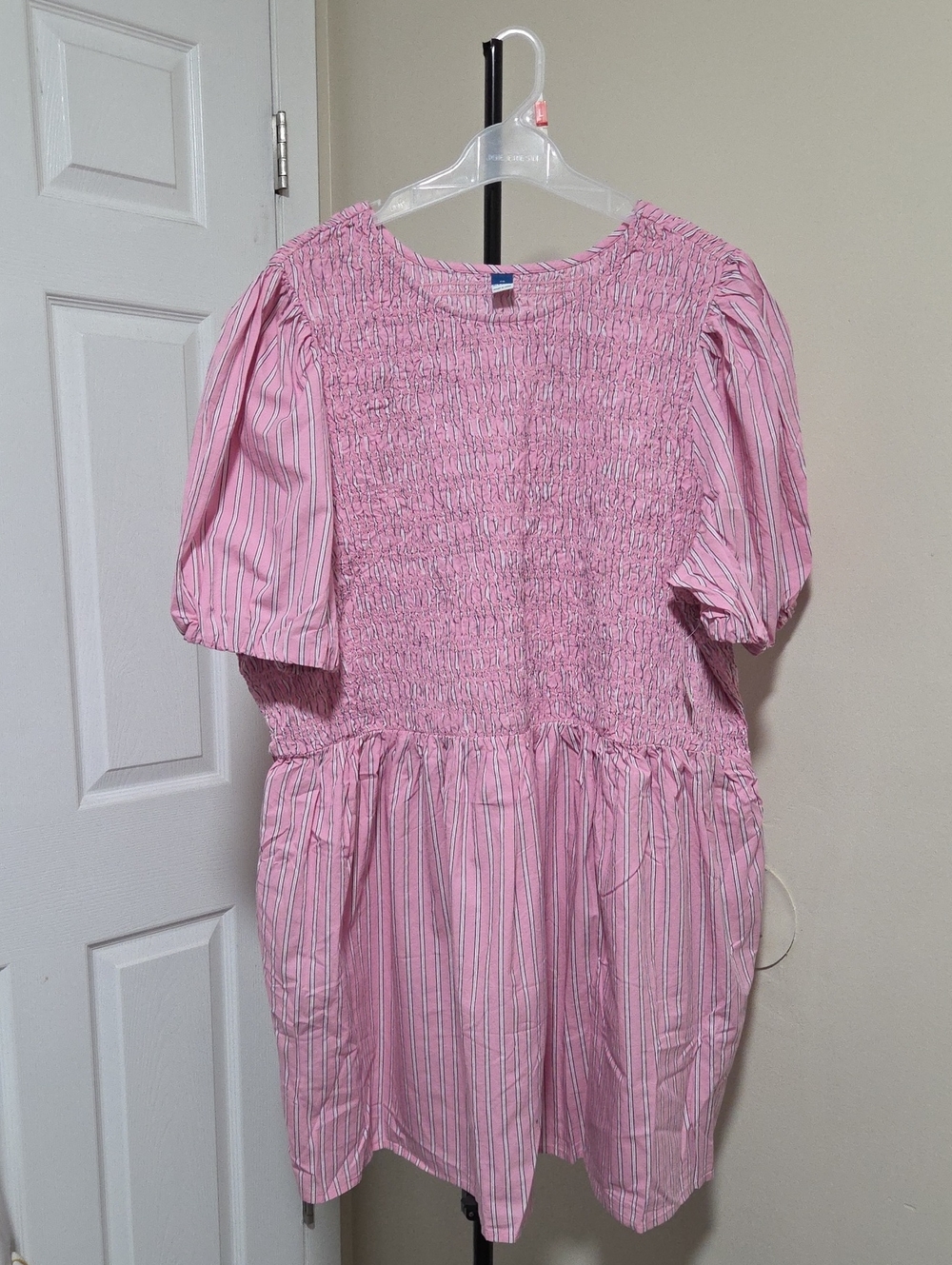 Nwt Old Navy 100% Cotton Pink Striped Smocked Dress with Puff Sleeves